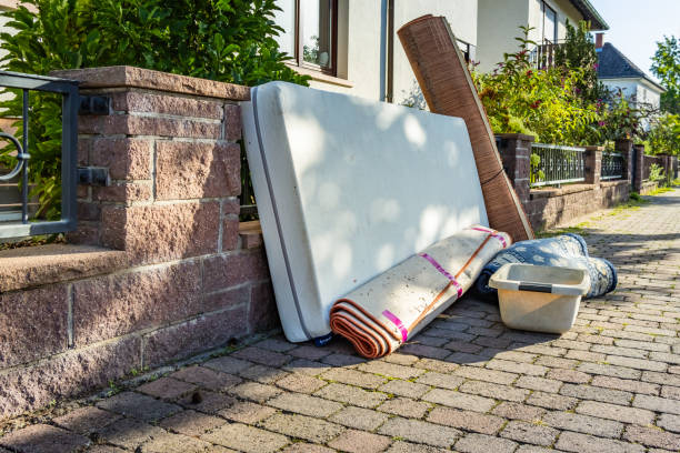 Best Construction Debris Removal  in Cypress, CA